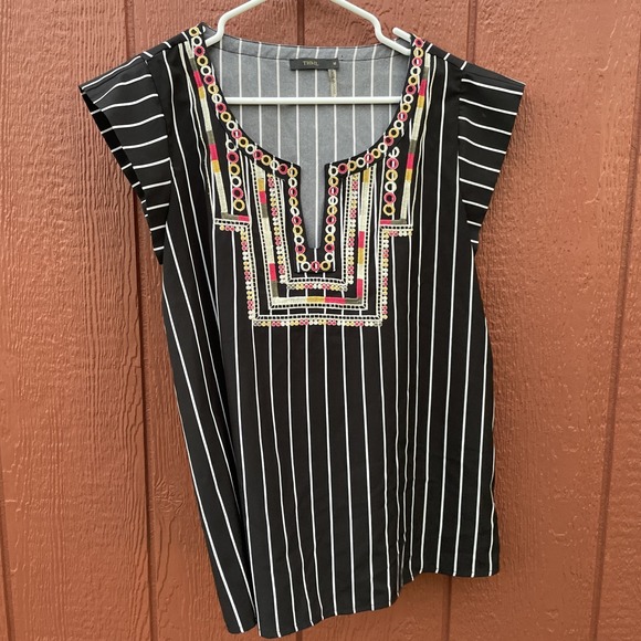 THML Tops - THML   top Medium Black White Striped With Green Tan Pink And Yellow Embroidery